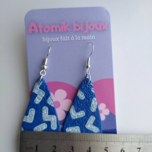Handmade blue color polymer clay earrings. Boucles d'oreilles fait à la main - Picture 4 of 8